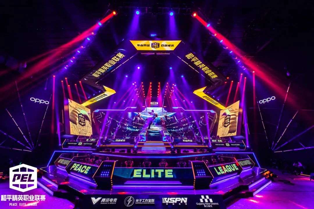 鉴这样的成 鉴这样的成